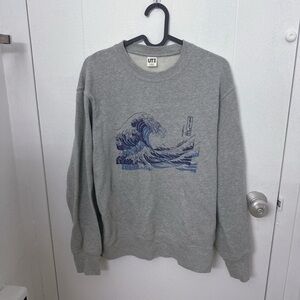 Uniqlo UT Sweatershirt
